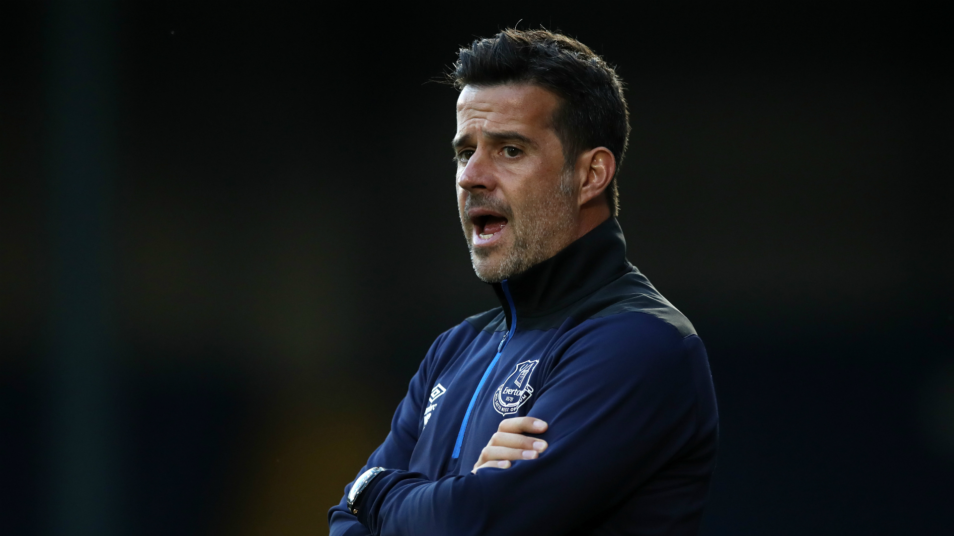 戈登在防守 戈登在防守